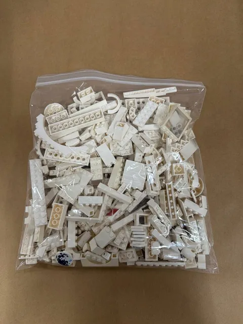 LEGO Bulk Lot 1 Pound White & Off-White Bricks Parts Pieces Mixed