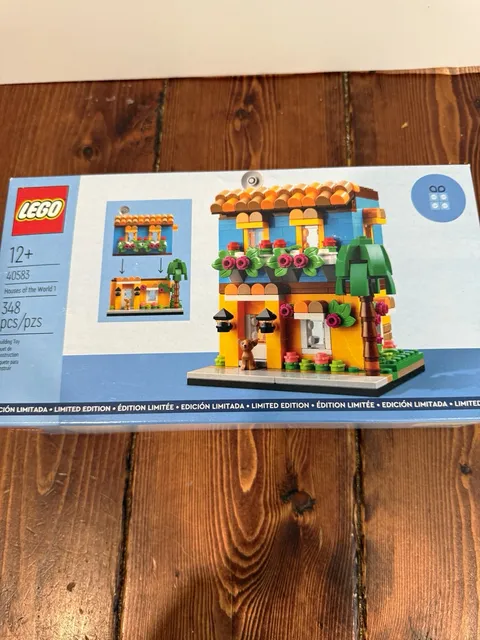 LEGO Promotional Limited Edition 40583 Houses of the World 1 348 pcs Ages 12+