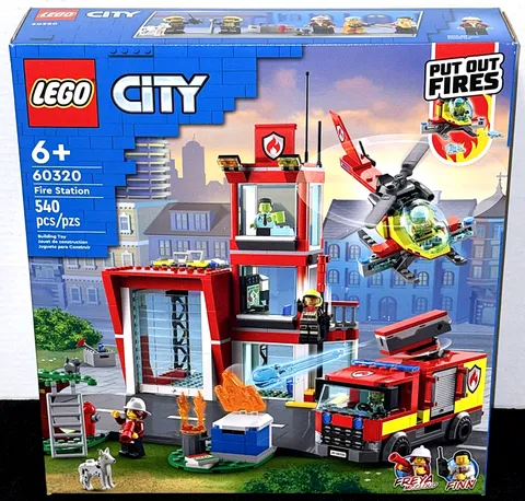NEW SEALED! LEGO CITY 60320 FIRE STATION / HELICOPTER / TRUCK / DALMATIAN DOG