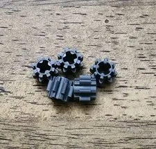 LEGO Dark Bluish Gray Technic, Gear 8 Tooth with Dual Face. QTY. 5. Part 10928.