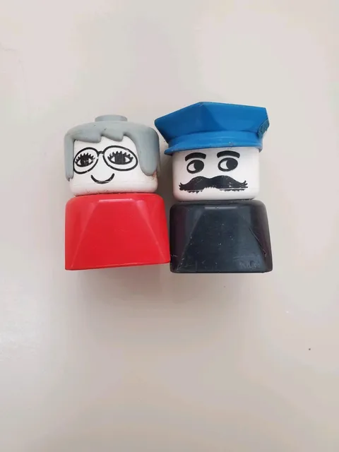 Vintage Lego DUPLIO People Set Of 2