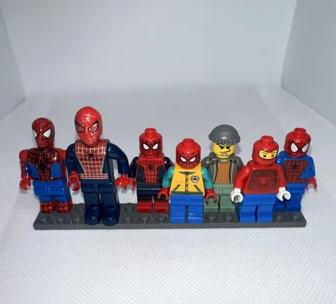 LEGO Spider-Man minifigures (including Tobey Maguires Spiderman & thief)