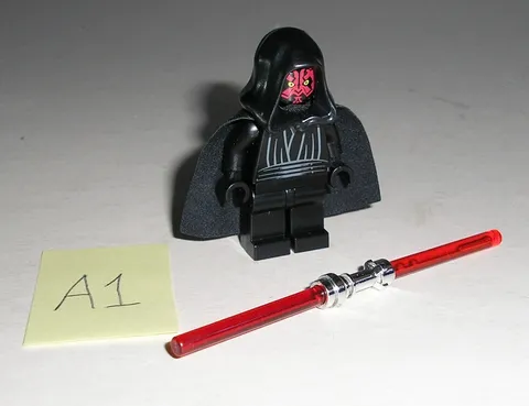 Lego Star Wars DARTH MAUL w/ Hood & Cape Minifigure 7101 7151 7663 3340 *A1*