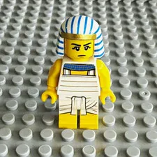 LEGO Egyptian Pharaoh Mummy Minifigure - White Outfit Blue Striped Headpiece