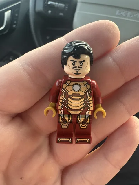 Lego Marvel Superhero’s Iron Man Civil War Mark 46