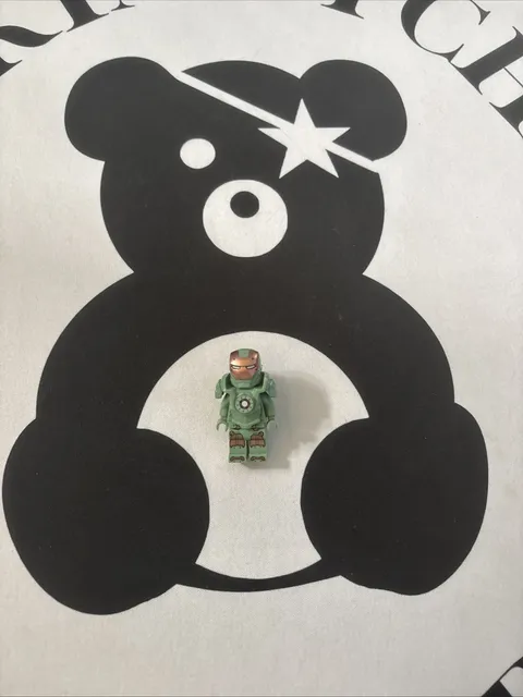 LEGO Iron Man Minifigure Minifig Scuba Mark 37 Sand Green Reactor Copper