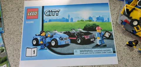 LEGO CITY 60060 Auto Transporter 99% Complete w/ All Figures Instructions 