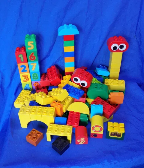 LEGO DUPLO Mixed Lot w/ Numbered Blocks Arch Googly Eyes Blocks