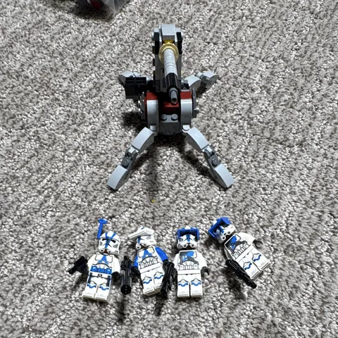 LEGO Star Wars Lot of 501st Battle Pack. Missing Red Shooter