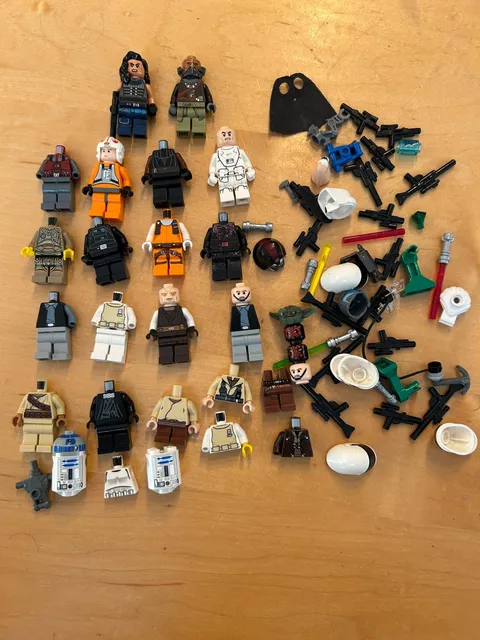 LEGO Star Wars Minifigure Parts and Accessories Lot