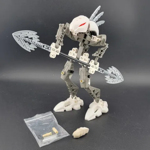 LEGO BIONICLE: RAHKSHI KURAHK  ( 8588 ) 100% Complete with KRAATA LEVEL 1 shown