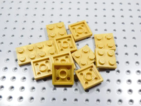 LEGO Lot of 12 Pearl Gold 2x2 Plates BN