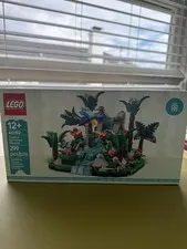 LEGO 40782 Tropical Rainforest Diorama- Limited Edition Brand New in Box GWP 12+