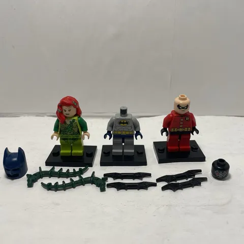 LEGO Batman 6860 - Batman, Robin, Poison Ivy, Bane head + Accessories - Rougher
