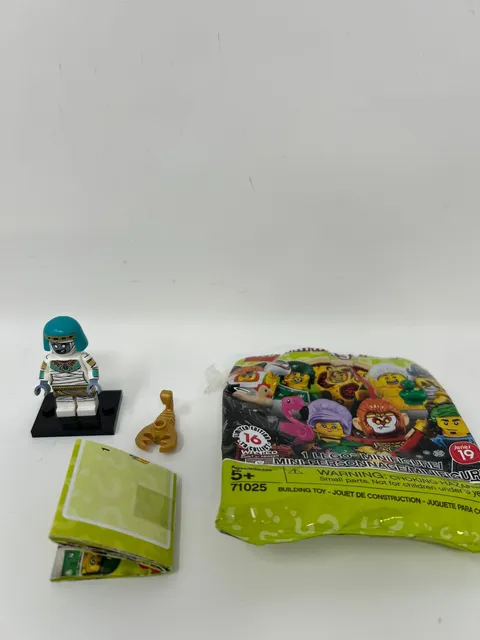 LEGO Minifigures 71025 Series 19 Building Kit 1 Minifigures Discontinued by M