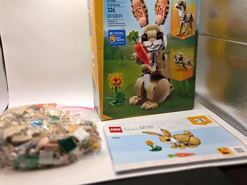 LEGO Creator 3-in-1 Cute Bunny 31162 Complete Set 326 pcs Box Brick Separator