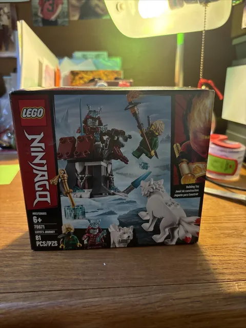 LEGO NINJAGO: Lloyd's Journey (70671)
