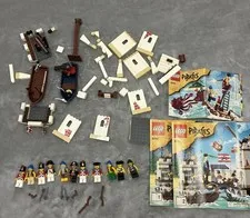 LEGO Pirates: Soldiers’ Fort + Kraken Attackin’ Lot w/Minifigures 6240 & 6242