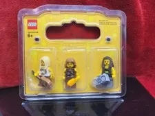 LEGO 4570203 Build a Minifigure 3 Pack - Guitar Boombox Orange Brush
