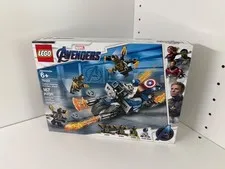 LEGO Super Heroes: Captain America: Outriders Attack (76123)