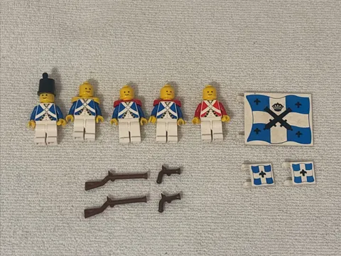 LEGO Pirate Imperial Soldiers Mini Figures & Flag Lot Blue White Vintage