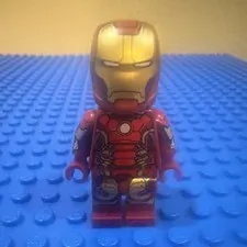 LEGO Iron Man Minifigure Red & Gold Armor Helmet Figure Plastic