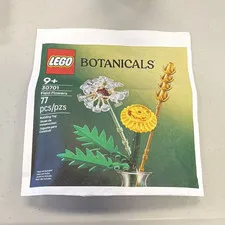 LEGO Botanicals Field Flowers 30701 Limited Edition Polybag Set, 77 pcs