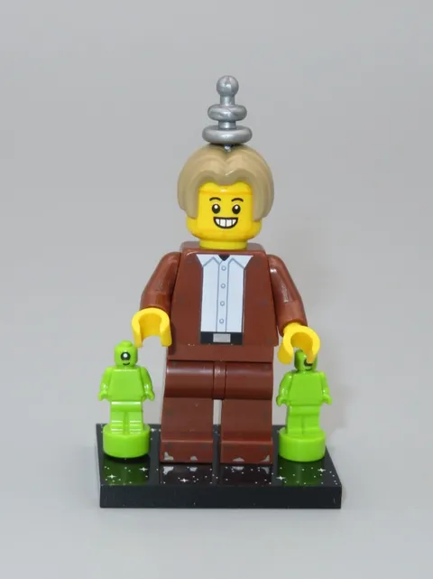 LEGO Series 26 Alien imposter Space New taken out of package minifigure CMF