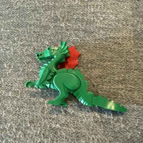 LEGO Green Dragon Minifigure w/ Mini Flame Rare 90s Vintage Castle
