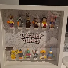 LEGO Looney Tunes Minifigures 71030 Set of 12 w/ Display Case