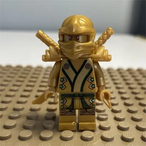 Lego Ninjago Lloyd Golden Ninja The Final Battle Minifigure njo073 70503 70505