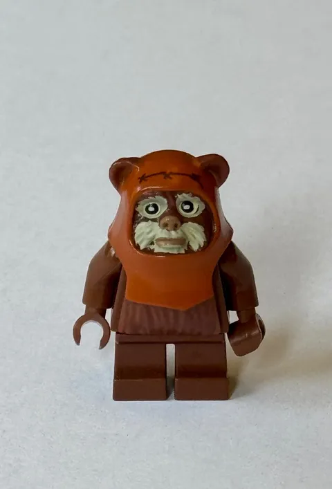 LEGO STAR WARS Wicket Ewok Dark Orange Hood Minifigure sw1218