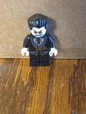 LEGO MONSTER FIGHTERS -- LORD VAMPYRE DRACULA MINIFIGURE 9464 LV34