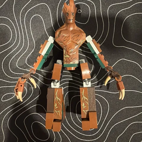 LEGO Marvel Super Heroes Groot 76020 Knowhere Guardians (Replacement Finger)