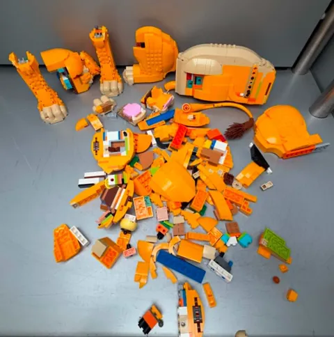USED LEGO Disney Young Simba the Lion King 43247 Read Description