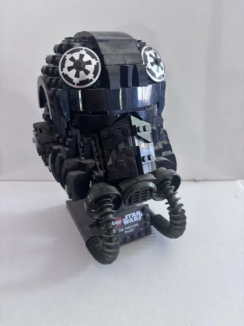LEGO Star Wars: Tie Fighter Pilot Helmet (75274) Missing Instruction Manuel