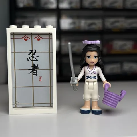 LEGO Friends Emma Minifigure Karate Uniform & Bow frnd037 frnd0037 41002