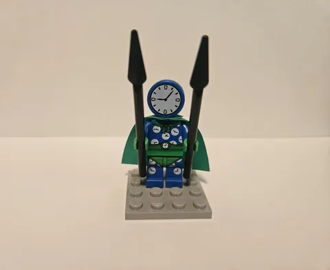 LEGO BATMAN MINIFIGURE - CLOCK KING -  LEGO BATMAN MOVIE Set 71020