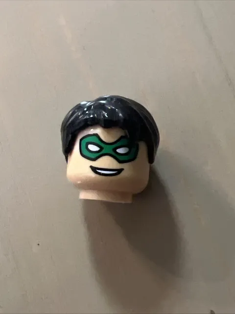 LEGO Batman Robin Minifigure Head Green Mask Open Smile bat009 bat025 2006 7783