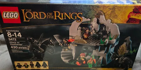 LEGO Lord of the Rings Attack on Weathertop Set #9472 w/Manual & box