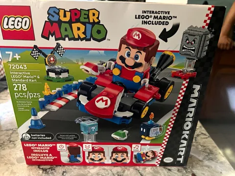 LEGO Super Mario Mario Kart Interactive LEGO Mario & Standard Kart 72043 278 pcs