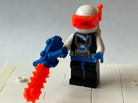 LEGO Space Ice Planet 2002 Male minifigure 6879 6898 6973 6983 sp018