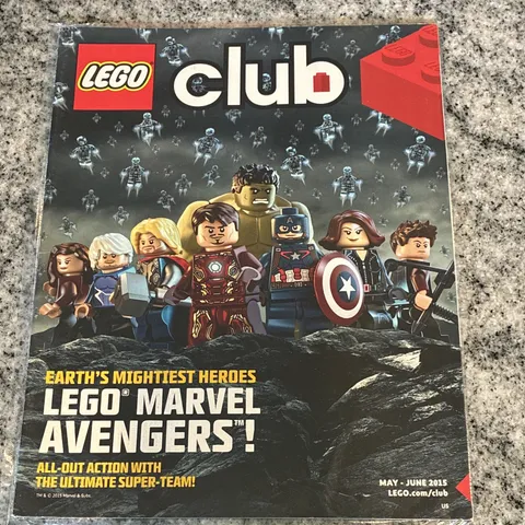 LEGO Club Magazine May-Jun 2015 Marvel Avengers Droid Tales Illustrated Booklet