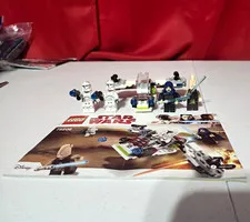 Lego Star Wars Jedi and Clone Troopers Battle Pack set 75206 with minifigs