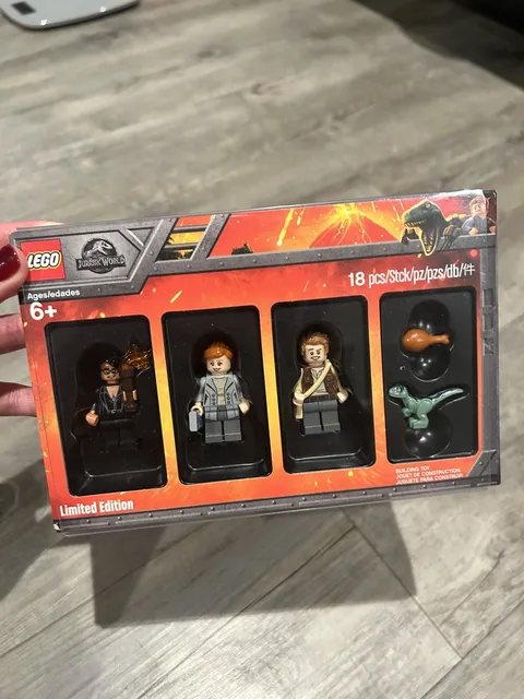 LEGO Jurassic World Bricktober 2018 Set 5005255 TRU Exclusive New Sealed