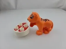 Lego Duplo Figure Lion Cub w/ Red Meat Stake Brick 