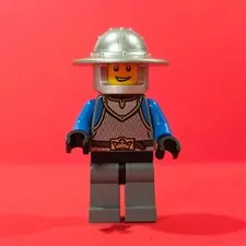 LEGO minifigure, Castle, cas519, King's Knight Scale Mail
