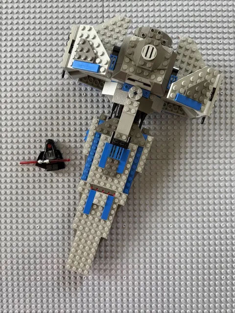 LEGO Star Wars: Sith Infiltrator (7151) Used w/o Instructions