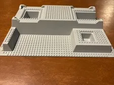 Lego Vintage Baseplate Raised 32 x 48 x 6, Gray, 51542 Hospital/Police Station