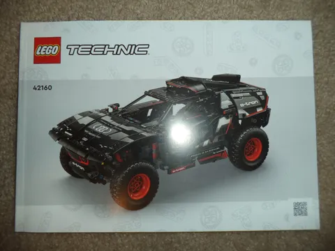 LEGO Technic Instruction Manual 42160 Audi RS Q e-tron